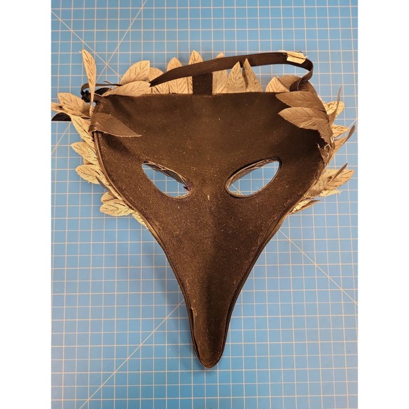 Target Raven Bird Mask Costume Halloween Dress Up Party Accessory - Picture 3 of 4